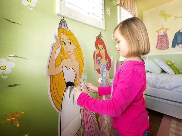These totally awesome life sized paper dolls allow Audrey to express her creativity by coloring and dressing her favorite Disney princesses in her bedroom.