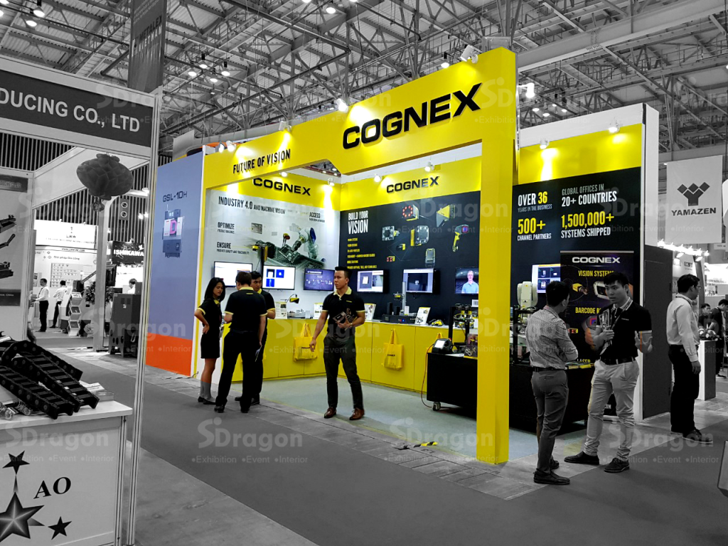 Xe điện với công nghệ pin lithium-ion tại Auto Expo 2025