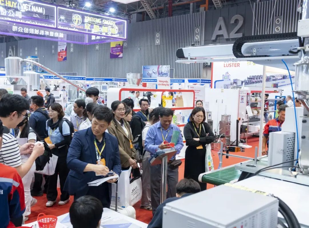 The plastics and rubber industry innovates with advanced machinery